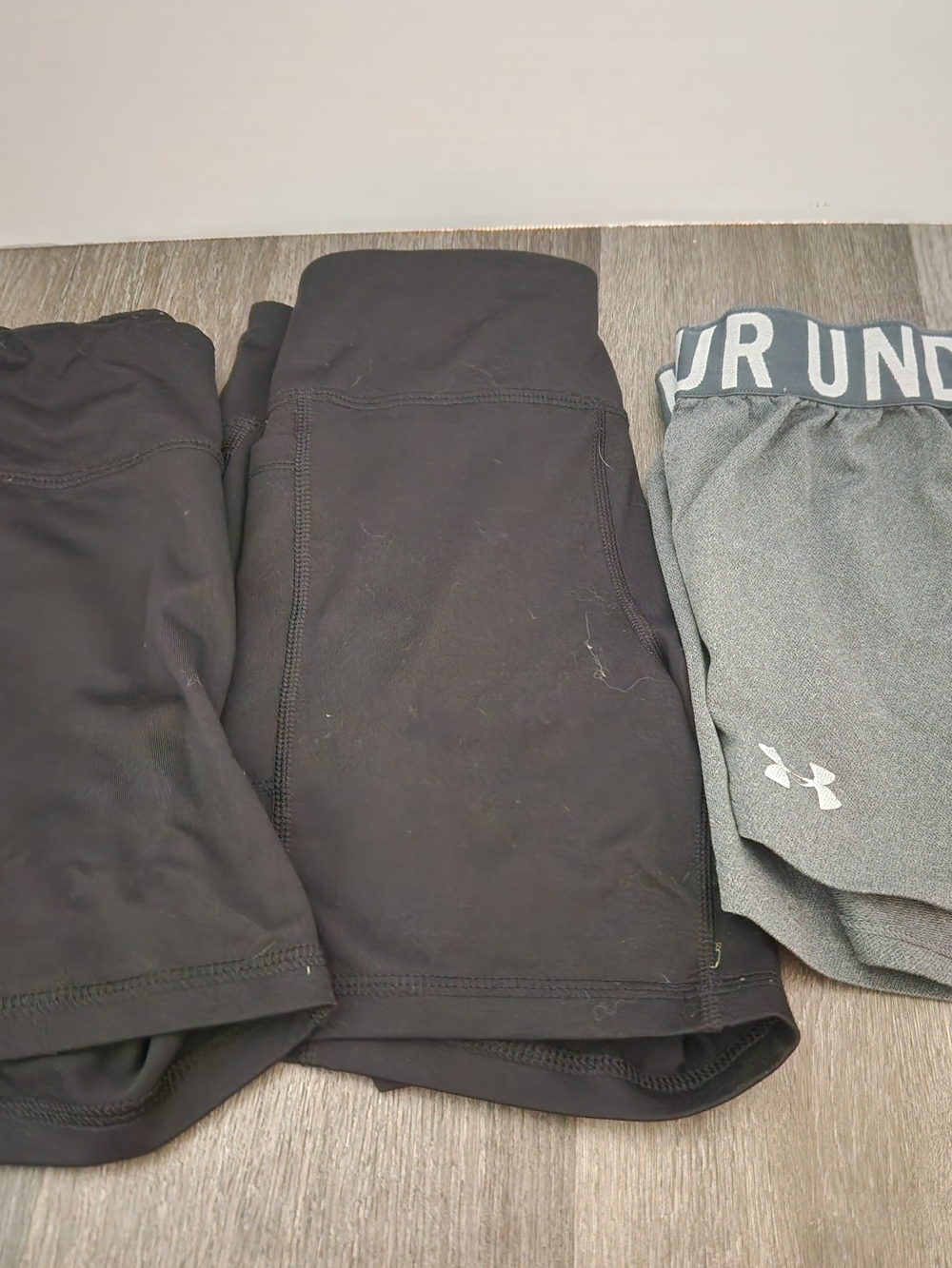 Under Armour And Dsg Black and Gray Girls' Athletic Shorts Girls Med